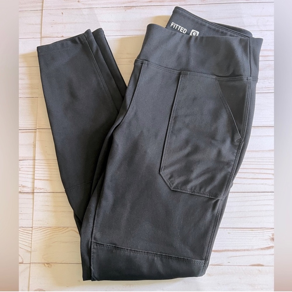 Carhartt Women’s Force Fitted Midweight Utility Legging